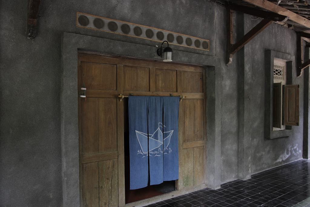 Rumah Senjakala Bantul Exterior foto
